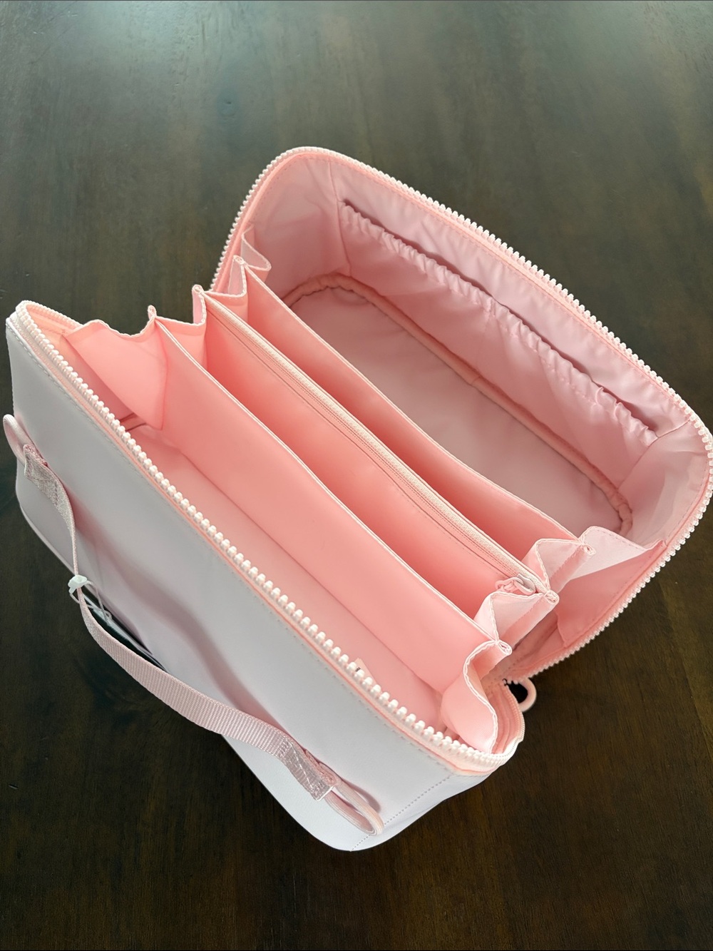 lululemon athletica Open-Flat Toiletry Bag - Picture 3 of 5